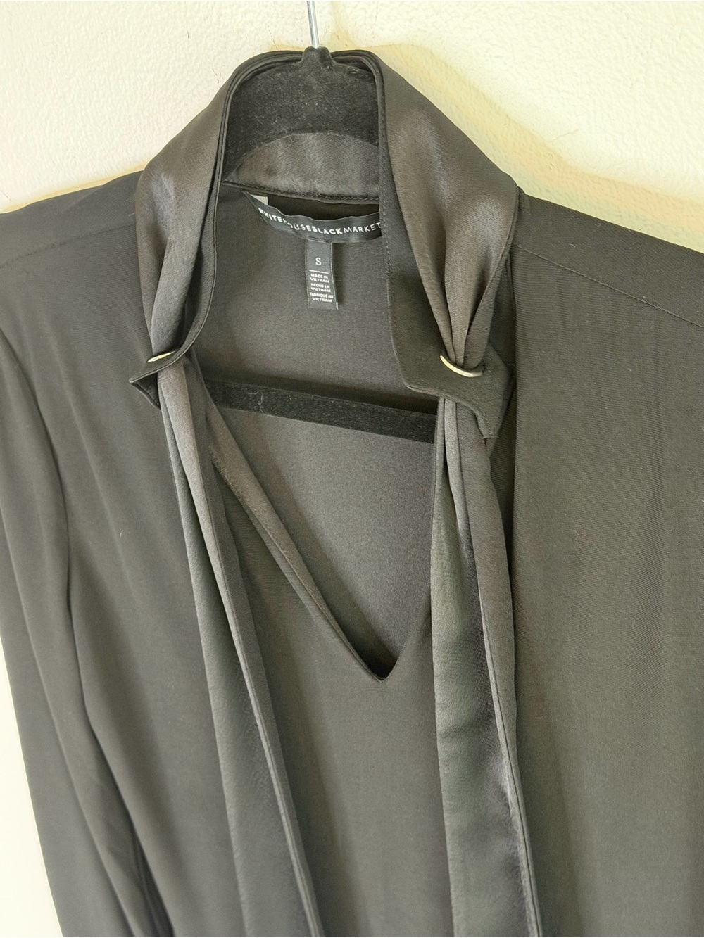 NEW White House Black Market Black Satin Tie Chemise Midi Dress Women’s Size S - Picture 5 of 13